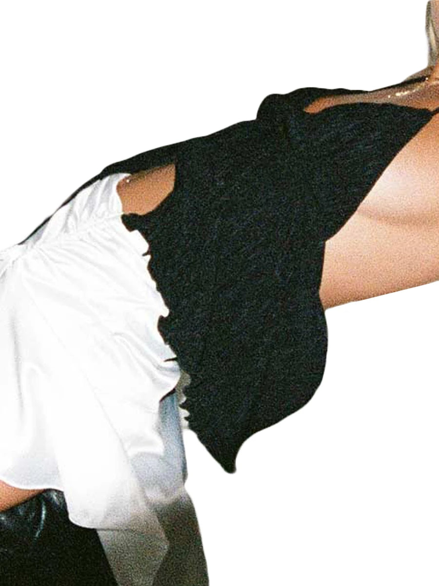 Women Y2K Front Tie Top Sexy Deep V Neck Halter Tank Top Sleeveless Spaghetti Strap Cami Top Flowy Streetwear